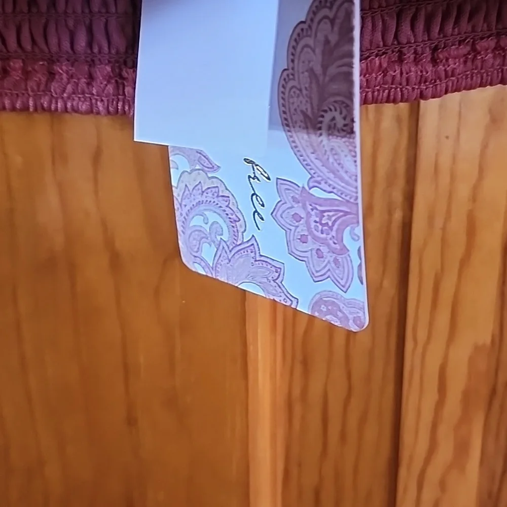 Top - Picture 5 of 5